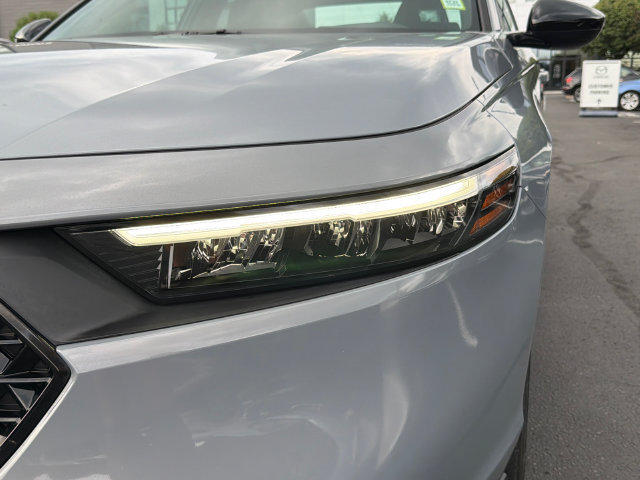 Used 2023 Honda Accord Sport image 7