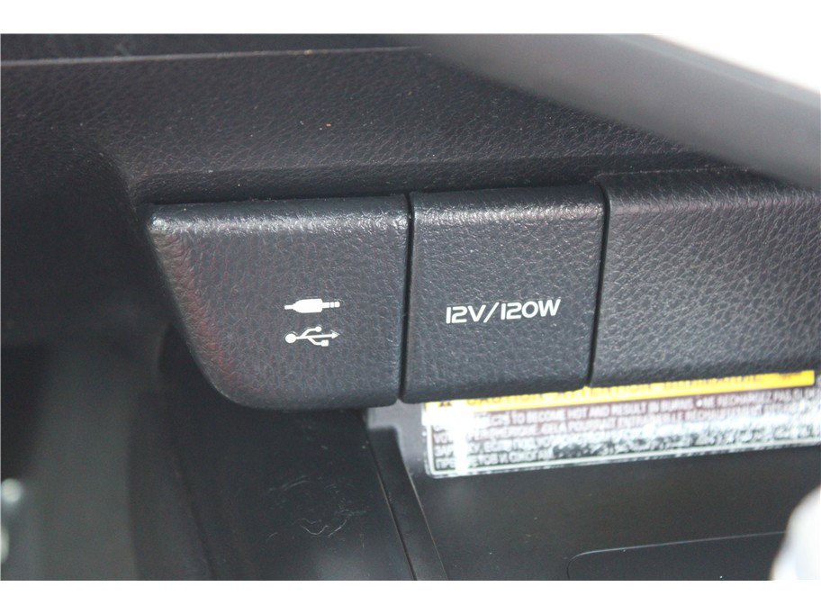 Used 2019 Toyota Camry XSE FWD image 23
