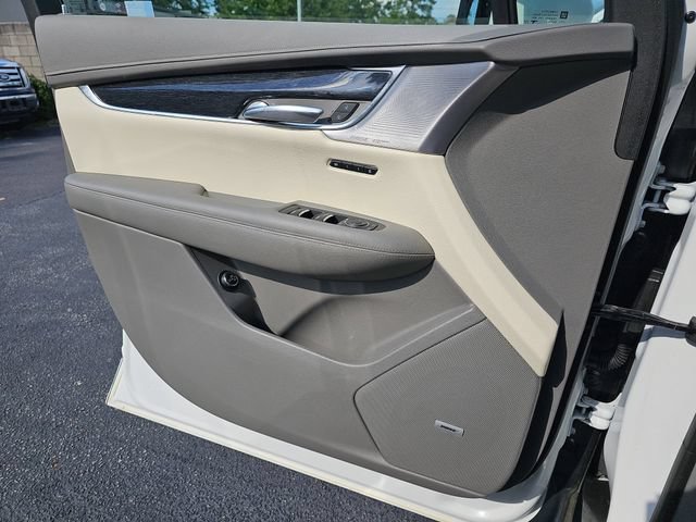 Used 2021 Cadillac XT6 Premium Luxury FWD image 32