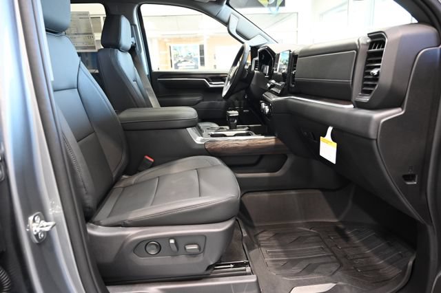 New 2026 GMC Sierra 1500 SLT w/ SLT Premium Plus Package AWD/4WD image 13