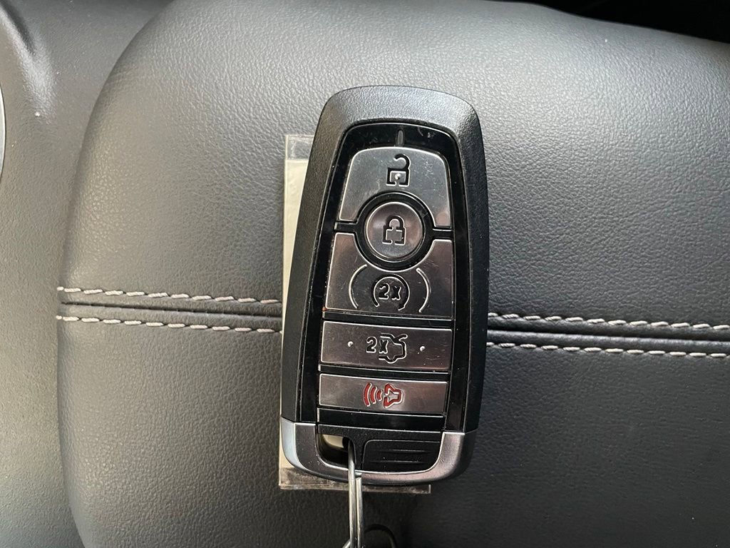 Used 2025 Ford Mustang GT RWD image 18