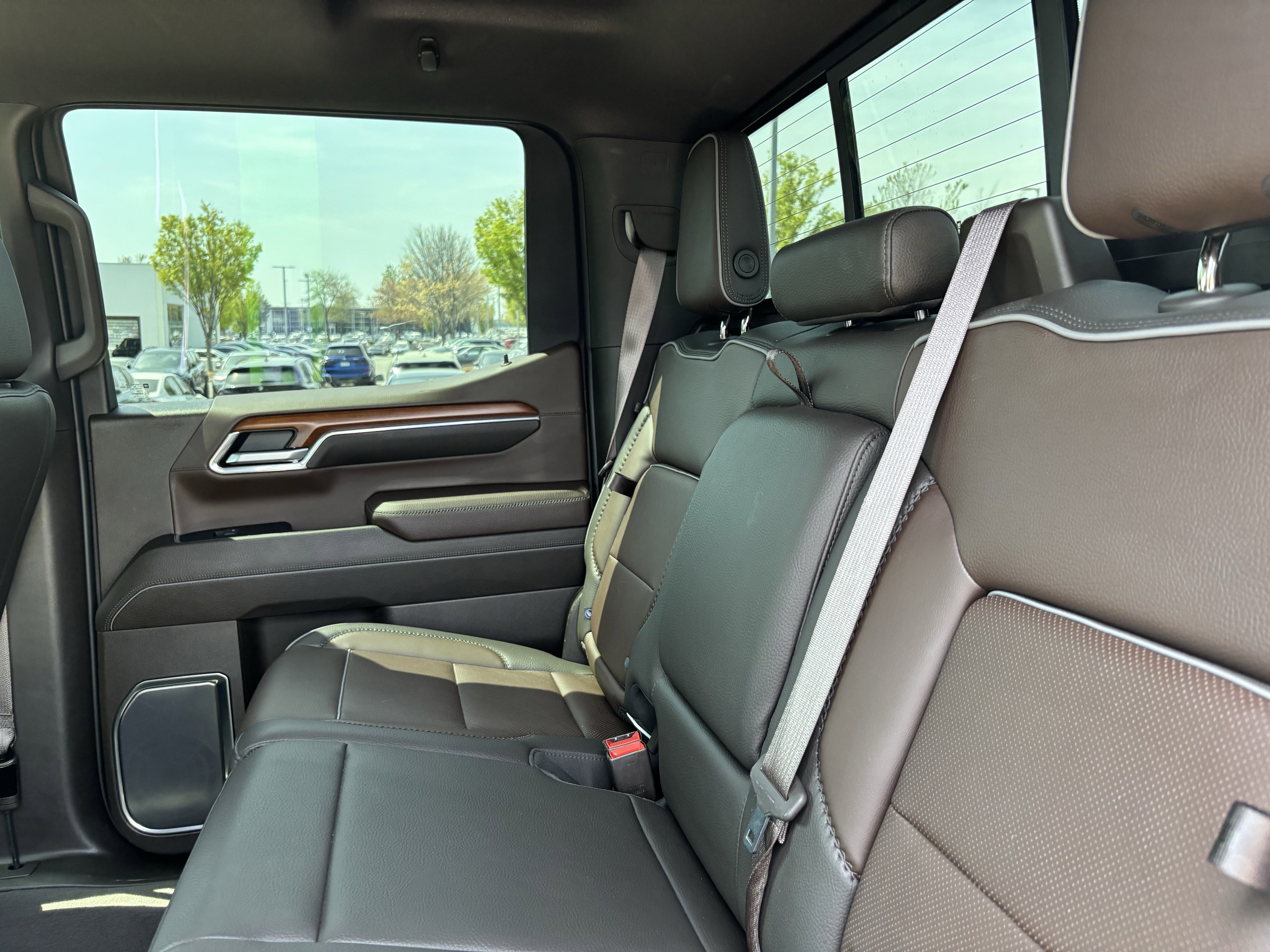 Used 2022 GMC Sierra 1500 Denali w/ Denali Reserve Package image 32