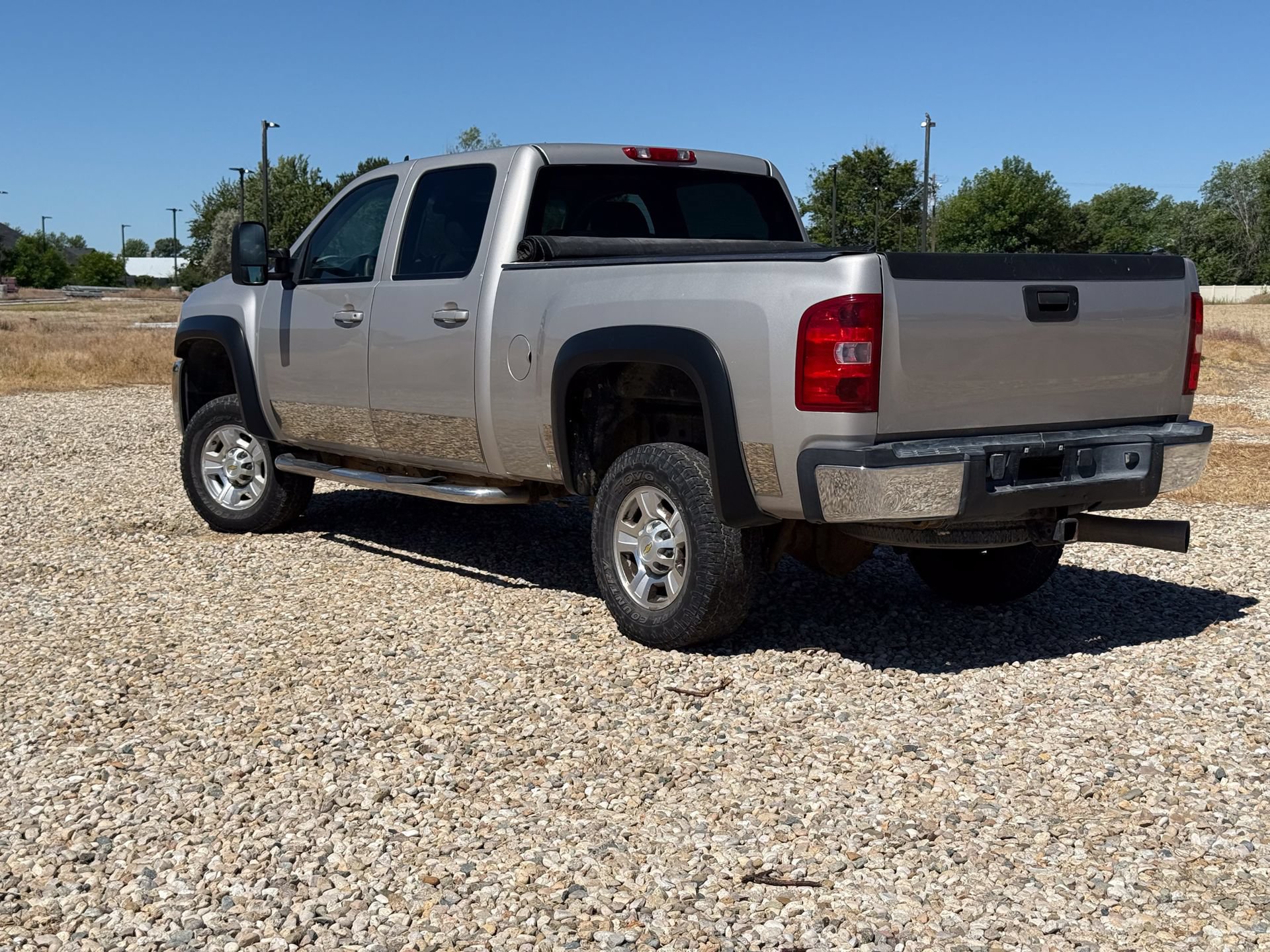 Used 2008 Chevrolet Silverado 2500 LTZ w/ EZ-Lift Tailgate Package AWD/4WD image 4