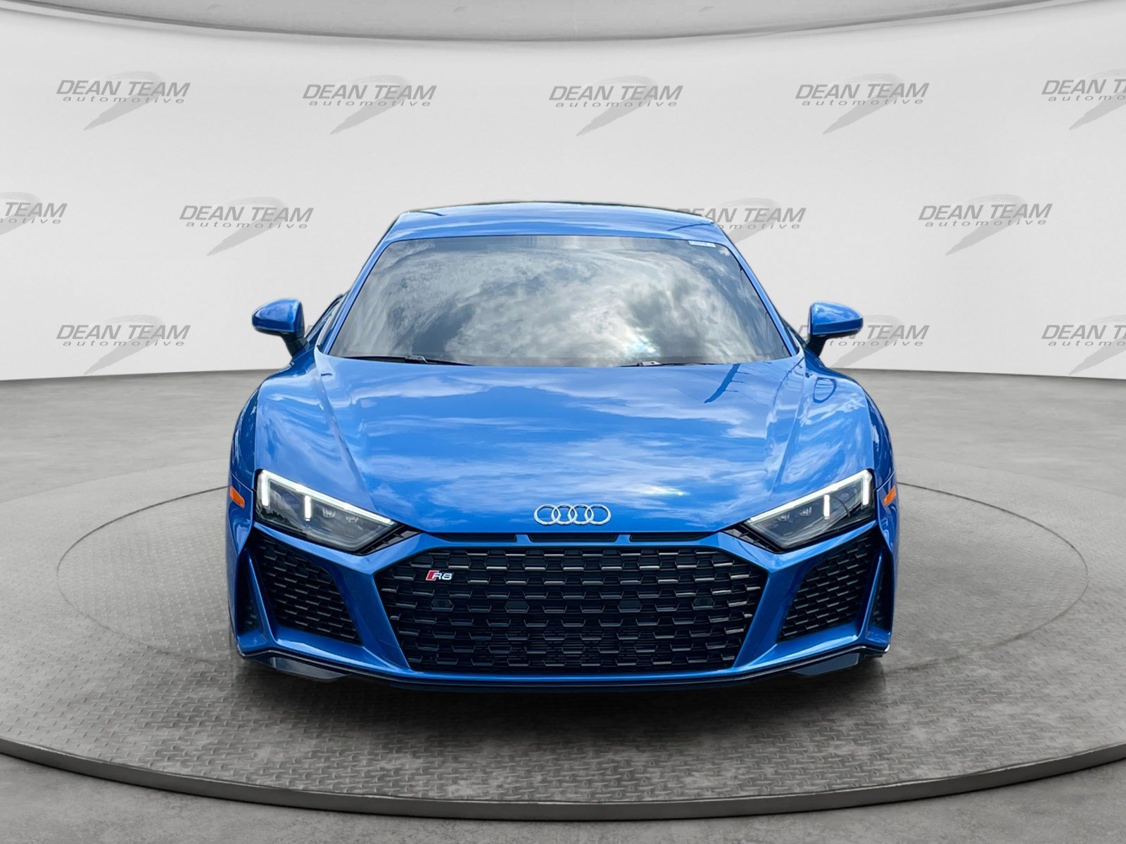 Used 2023 Audi R8 V10 performance RWD image 2