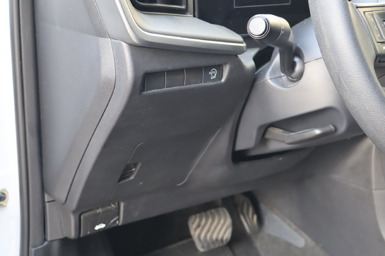 Used 2025 Nissan Kicks S FWD image 20