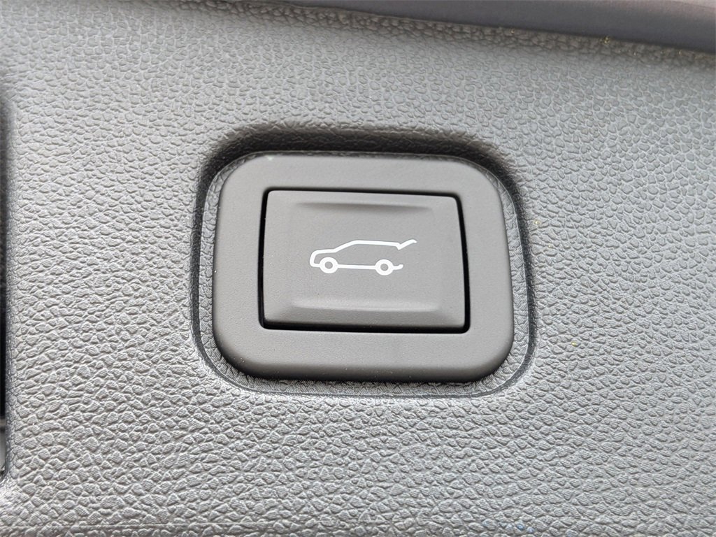 New 2025 Chevrolet Blazer EV RS image 22