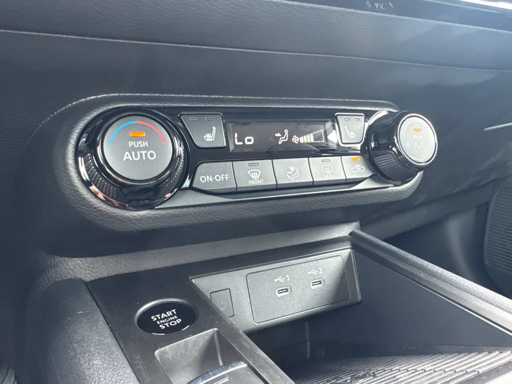 New 2026 Nissan Kicks SV w/ Interior Electronics Package AWD/4WD image 15
