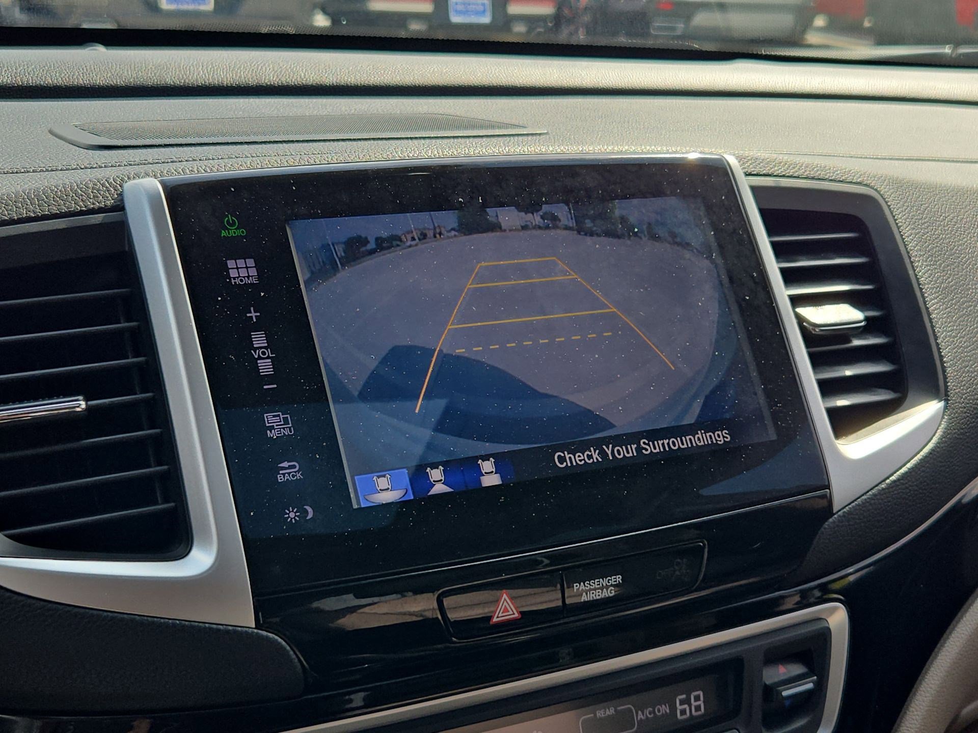 Used 2016 Honda Pilot Touring image 24