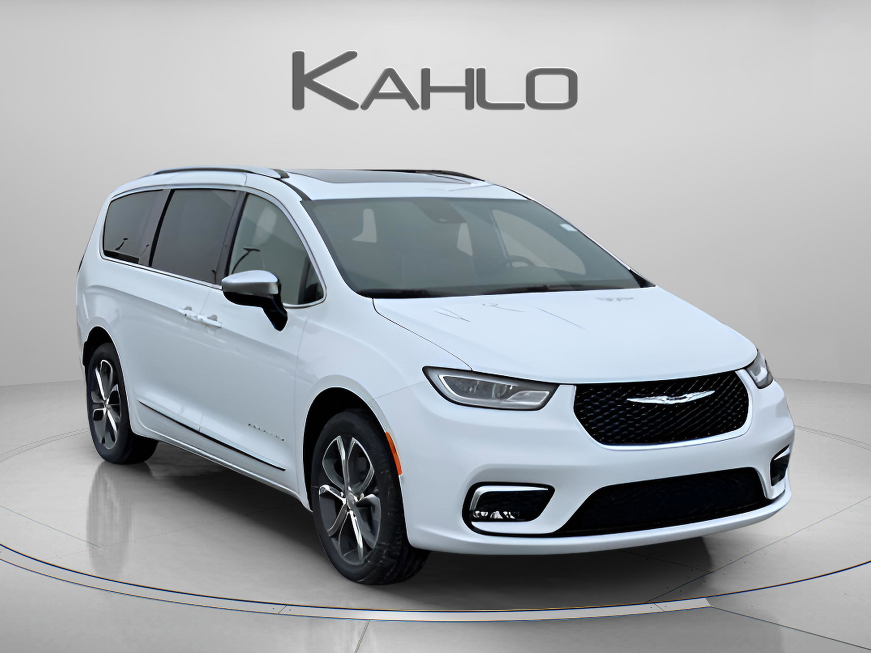 New 2026 Chrysler Pacifica Pinnacle image 7