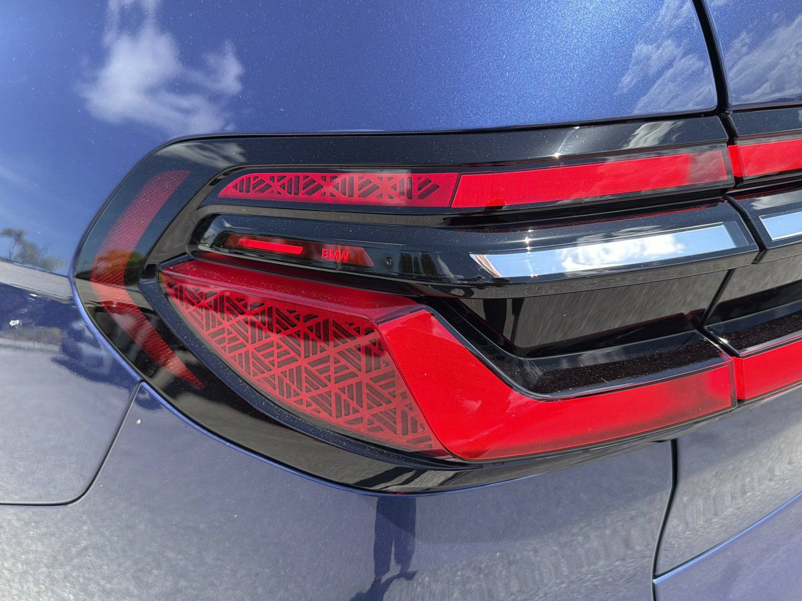 New 2026 BMW ALPINA XB7 AWD/4WD image 12