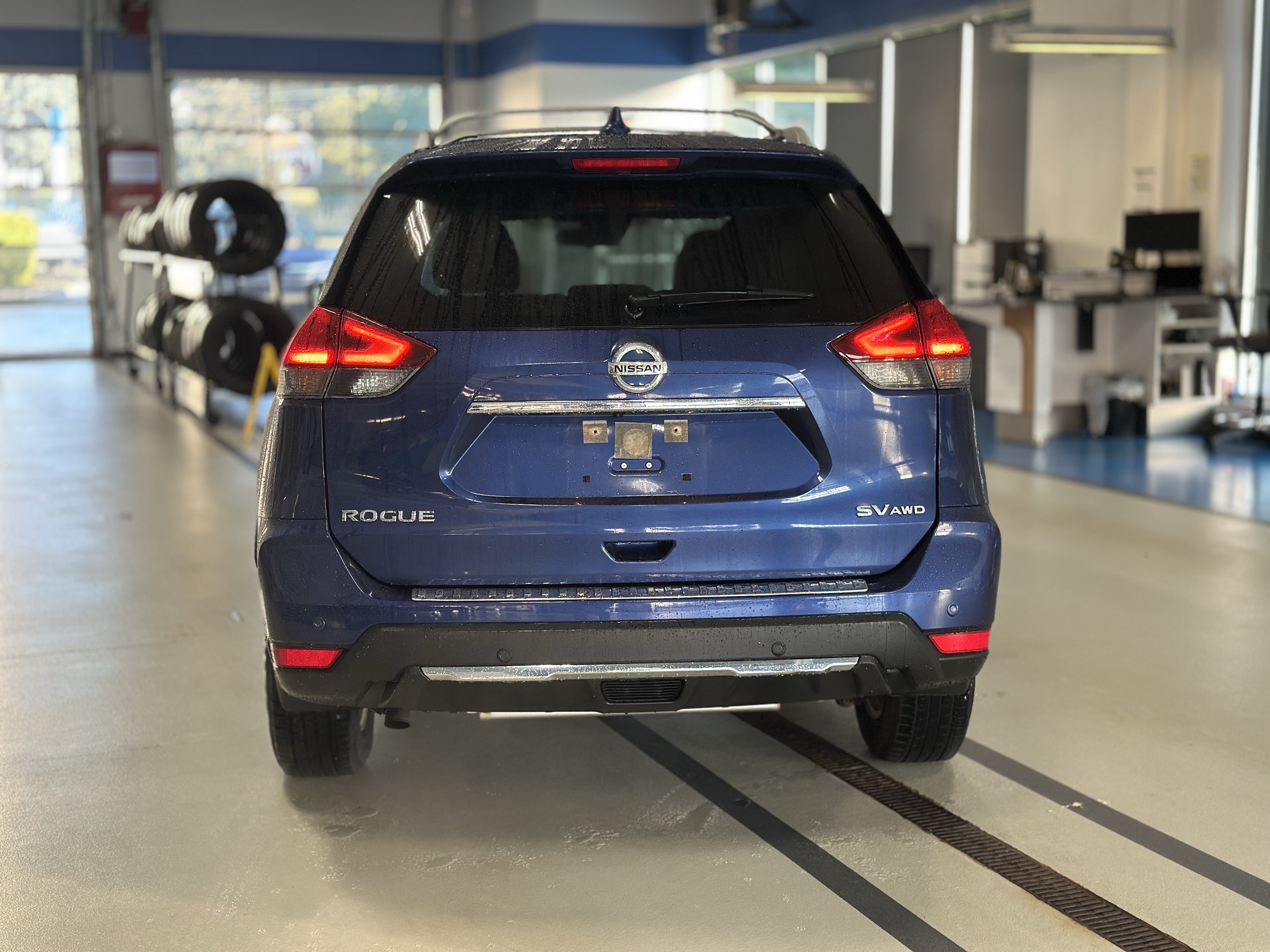 Used 2020 Nissan Rogue SV AWD/4WD image 6