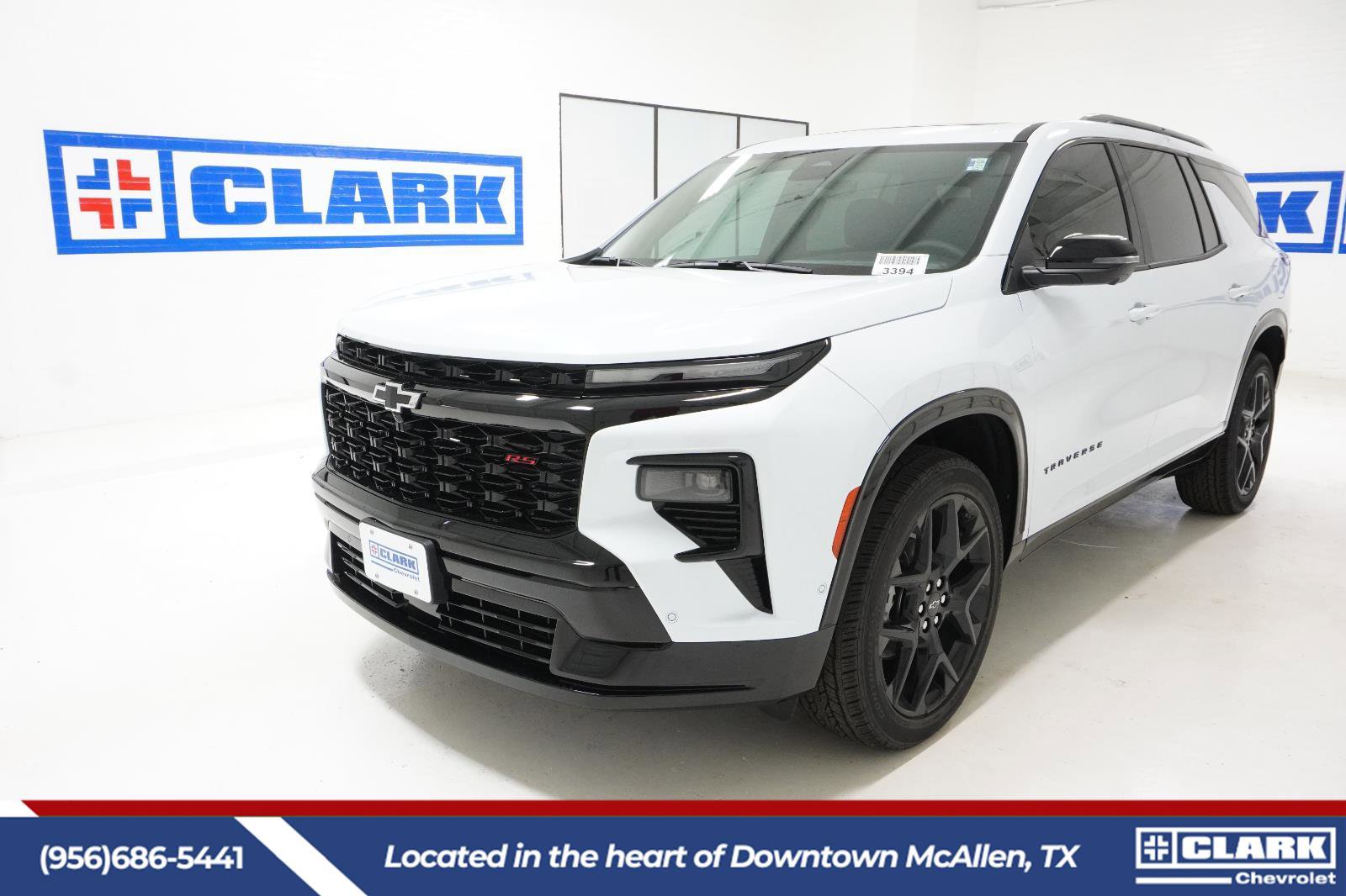 New 2026 Chevrolet Traverse RS w/ LPO, Floor Liner Package image 1