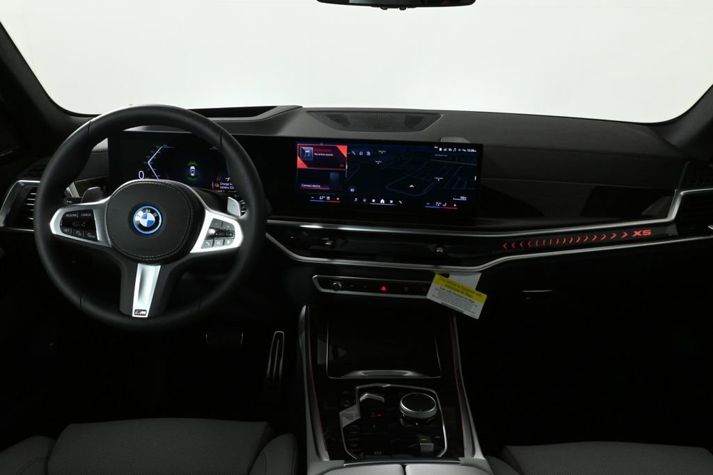 Used 2026 BMW X5 xDrive50e w/ M Sport Package AWD/4WD image 18