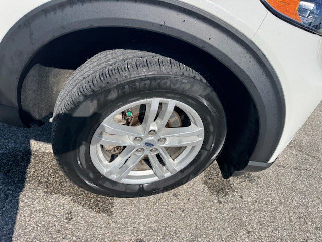 Certified 2023 Ford Explorer XLT w/ Equipment Group 202A image 36