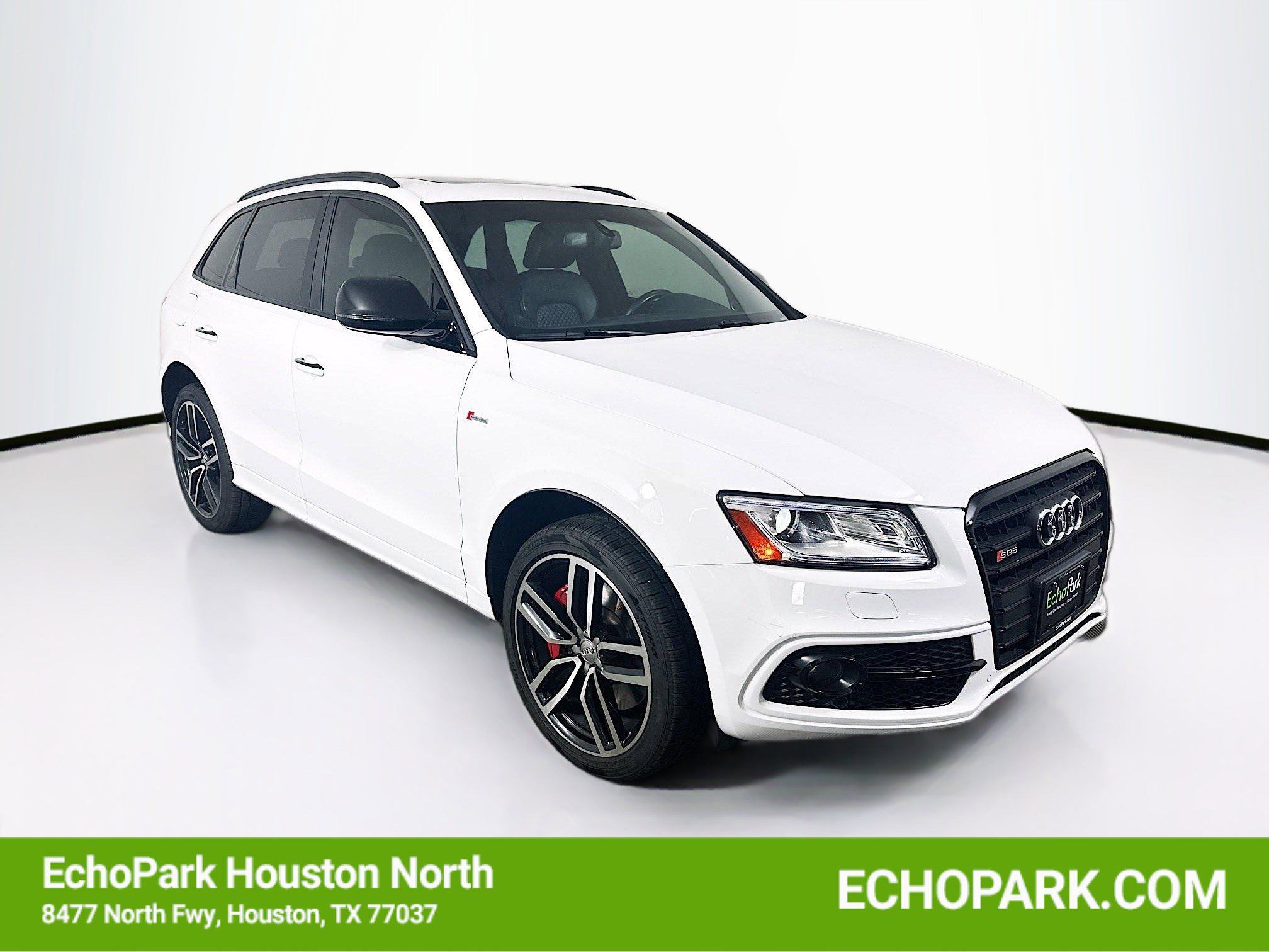 Used 2017 Audi SQ5 Premium Plus w/ Technology Package image 1