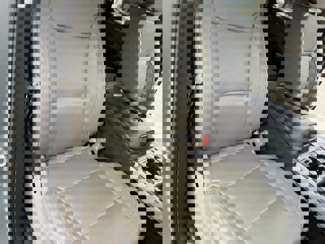 Used 2017 Chevrolet Silverado 2500 LTZ w/ Vortec Plus Package image 29