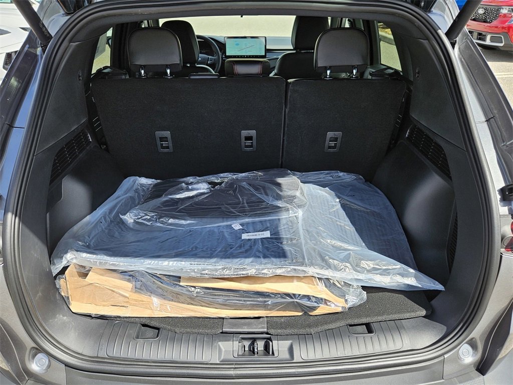 New 2026 Ford Escape ST-Line w/ Tech Pack #1 image 26