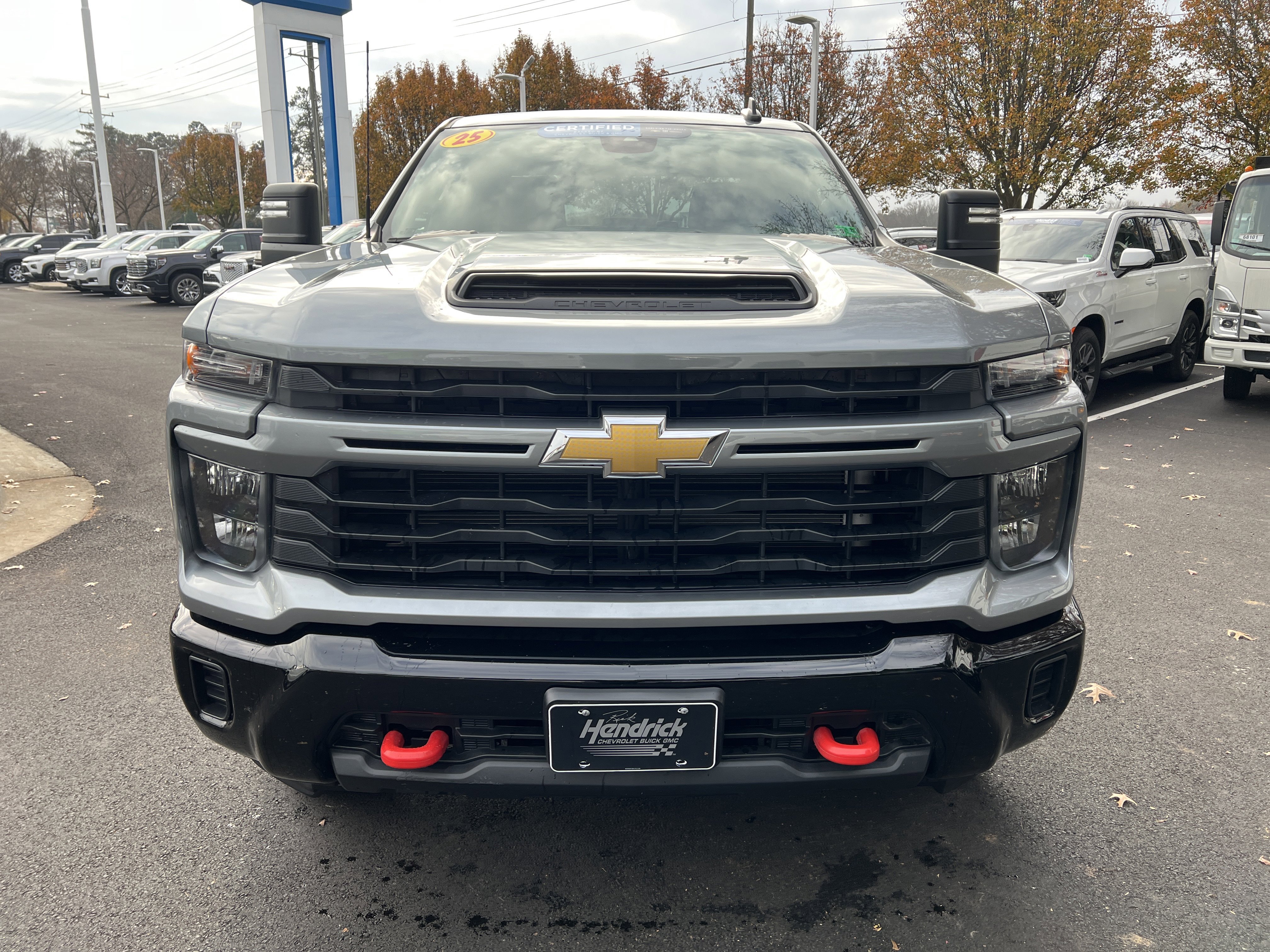 Certified 2025 Chevrolet Silverado 2500 Custom image 3