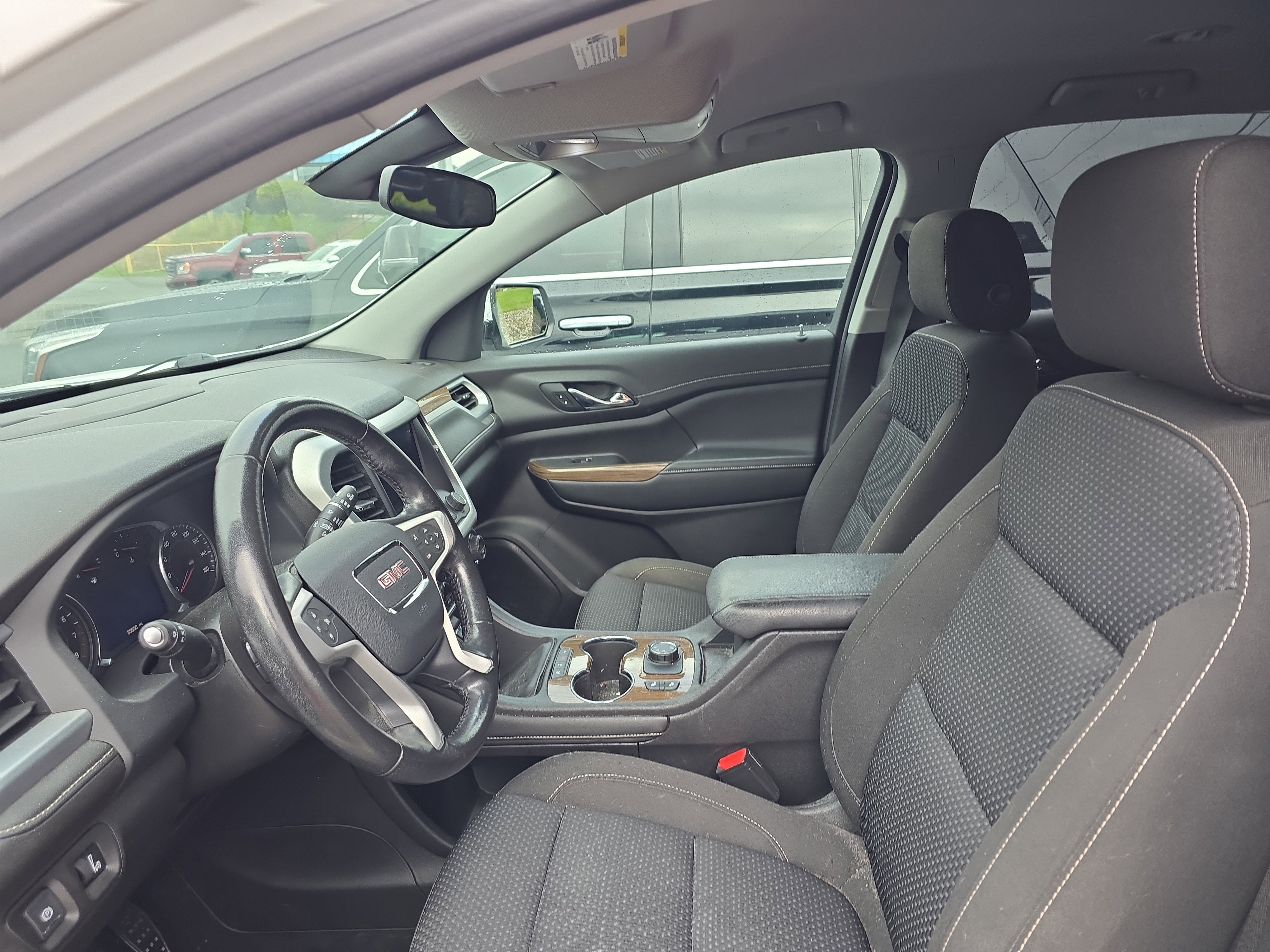 Used 2020 GMC Acadia SLE w/ Driver Convenience Package AWD/4WD image 7
