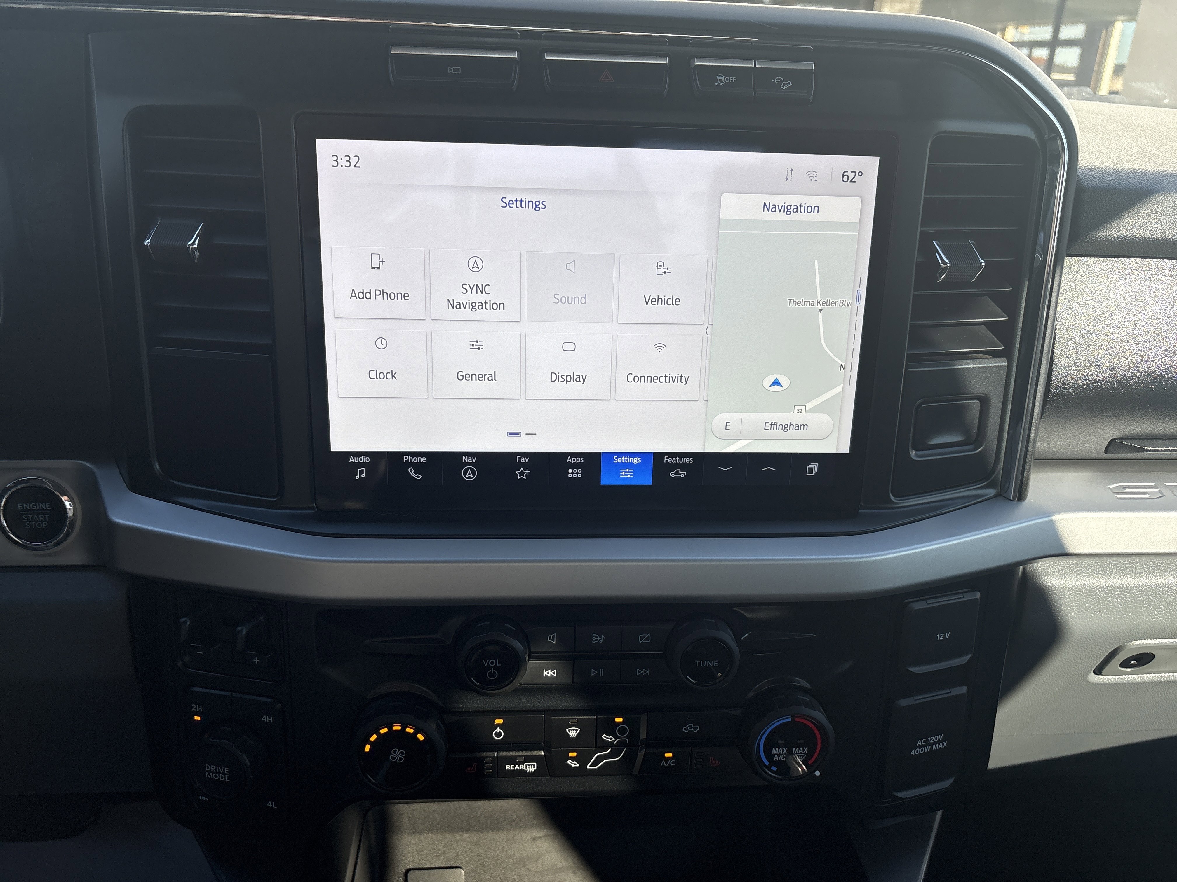 Used 2023 Ford F350 XLT w/ XLT Premium Package image 14