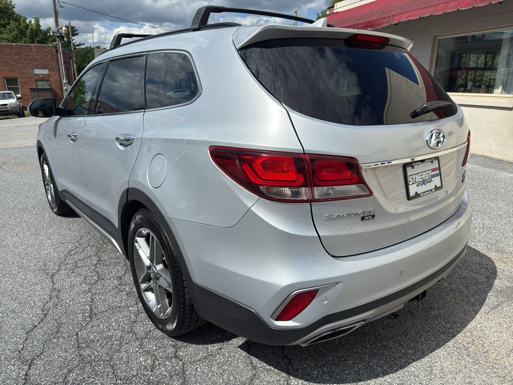 Used 2019 Hyundai Santa Fe XL AWD/4WD image 3