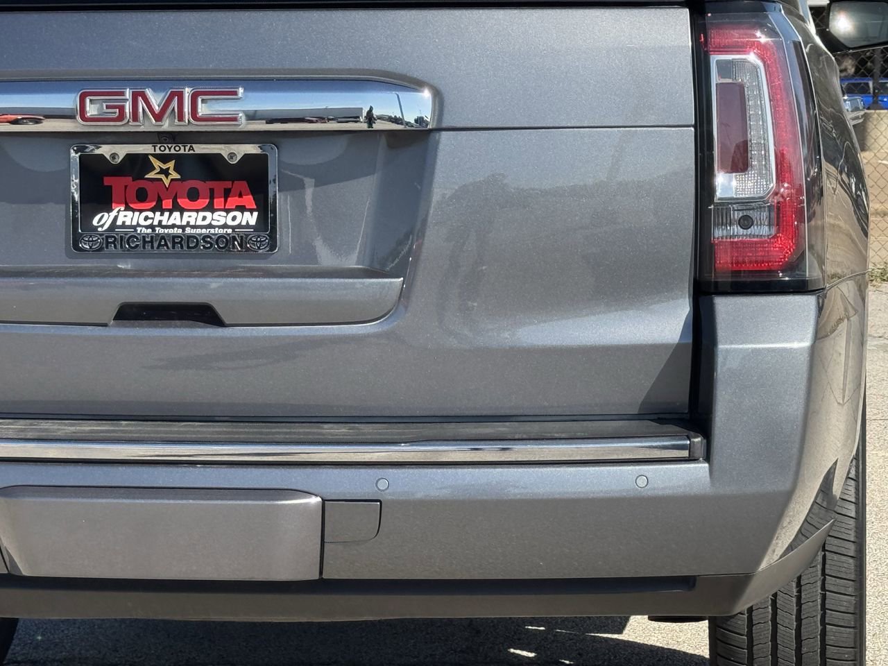 Used 2020 GMC Yukon XL Denali w/ Open Road Package RWD image 6