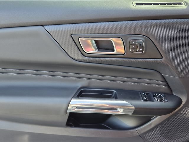 Used 2026 Ford Mustang GT Premium RWD image 15