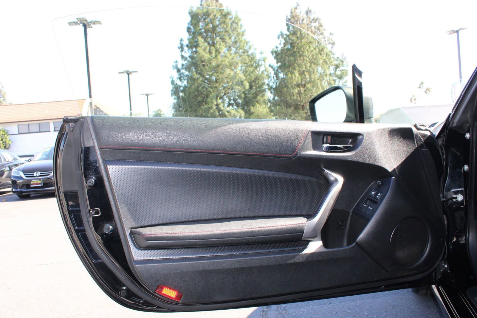 Used 2013 Scion FR-S RWD image 8