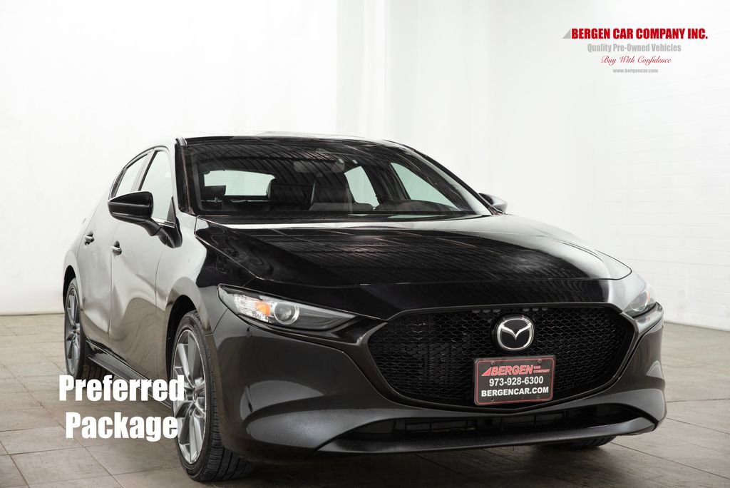 Used 2023 MAZDA MAZDA3 s FWD image 1