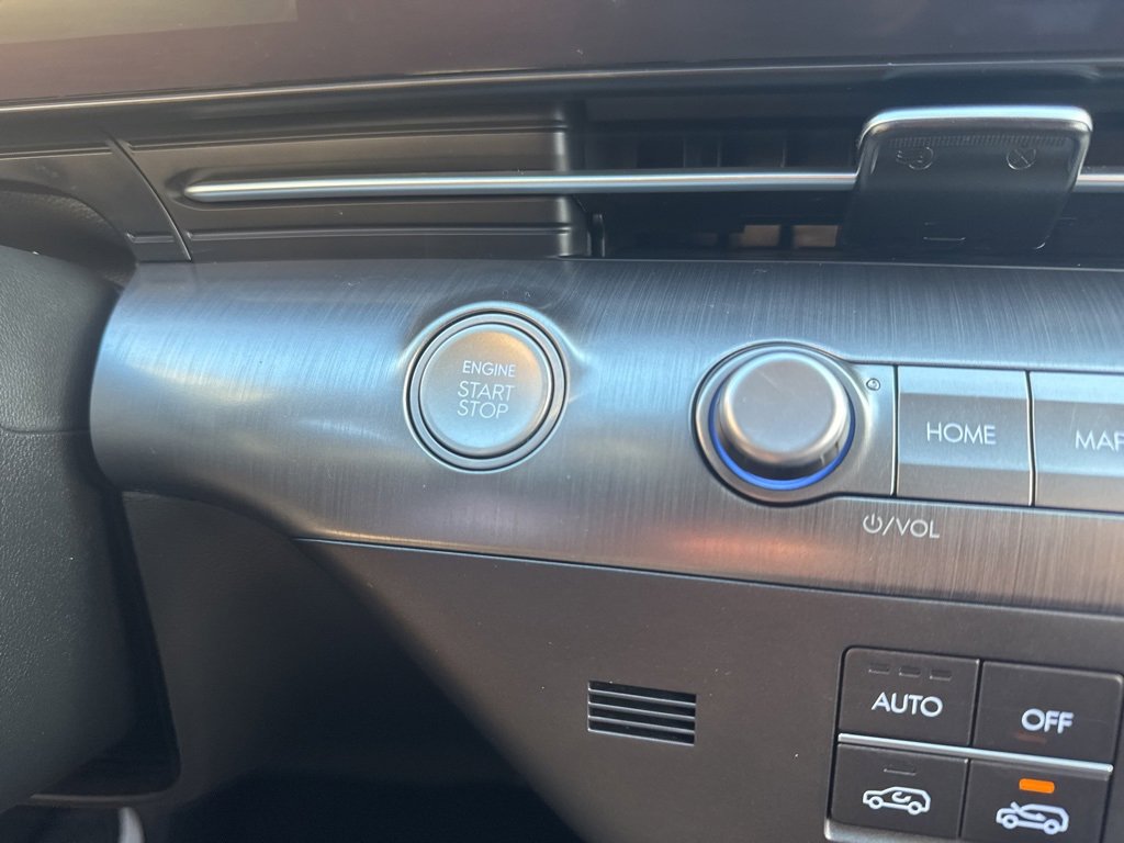 Used 2025 Hyundai Kona SEL image 20