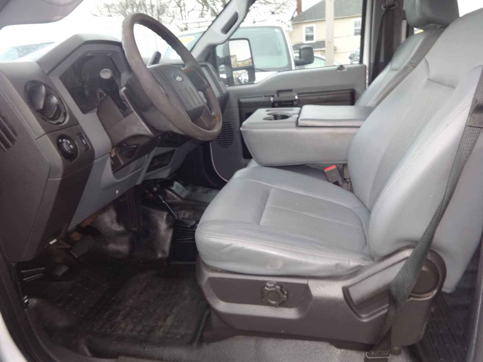 Used 2015 Ford F350 XL w/ Power Equipment Group image 13