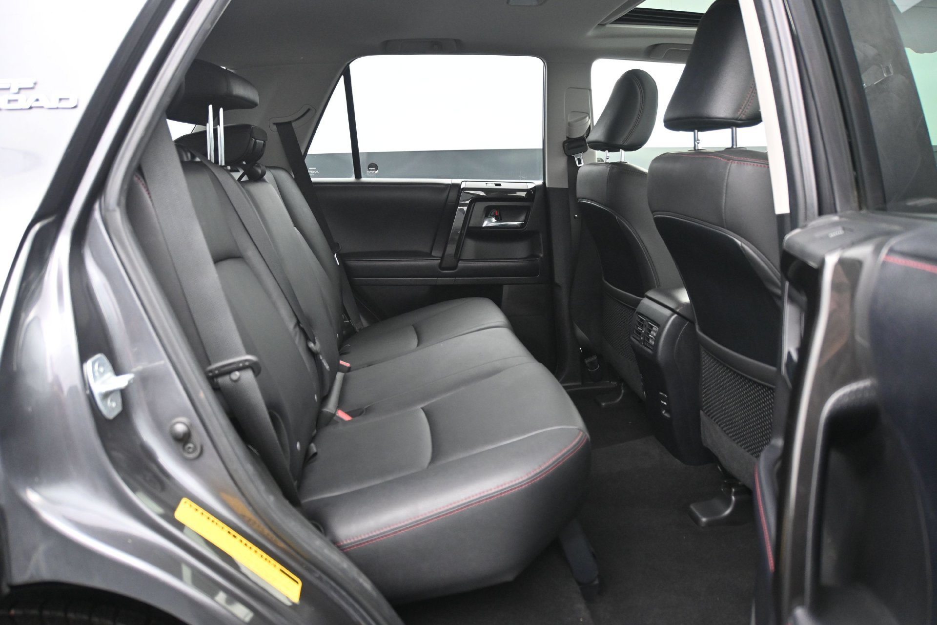 Used 2019 Toyota 4Runner TRD Off-Road Premium AWD/4WD image 14