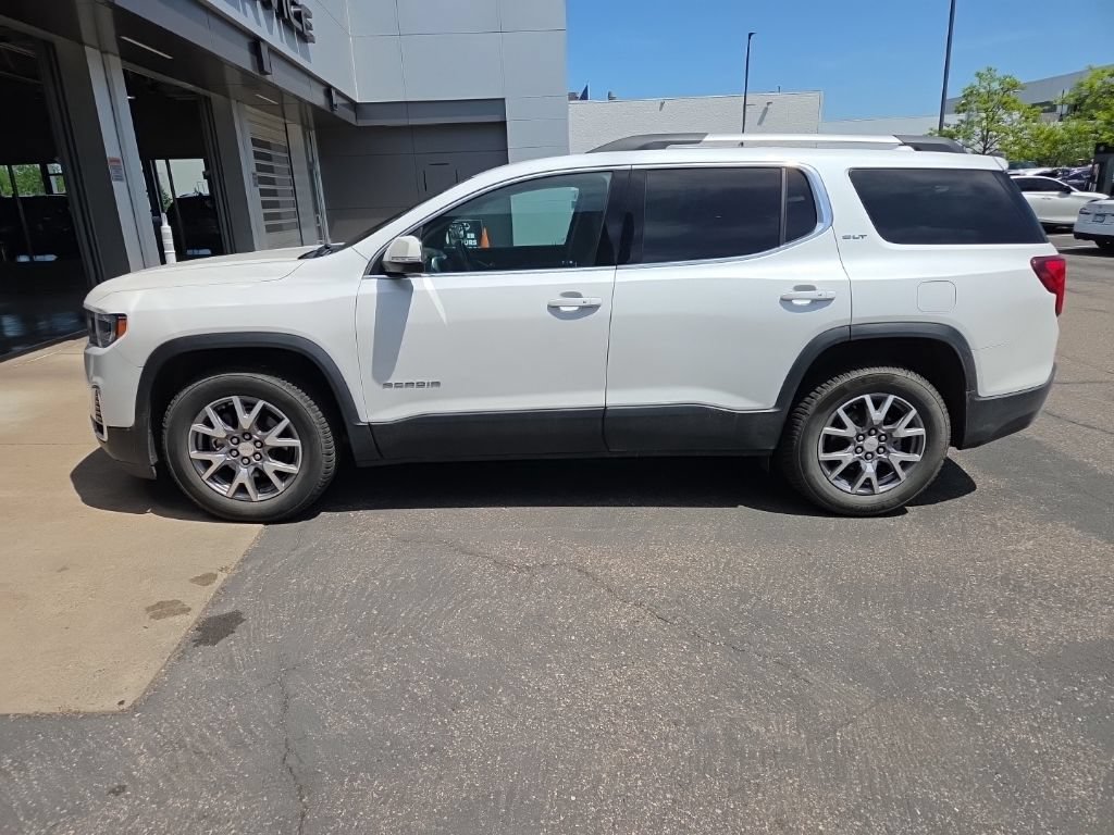 Used 2020 GMC Acadia SLT w/ Driver Alert Package II AWD/4WD image 4