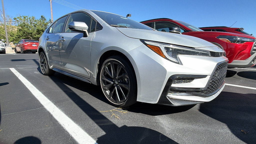 Used 2023 Toyota Corolla SE w/ SE Package
