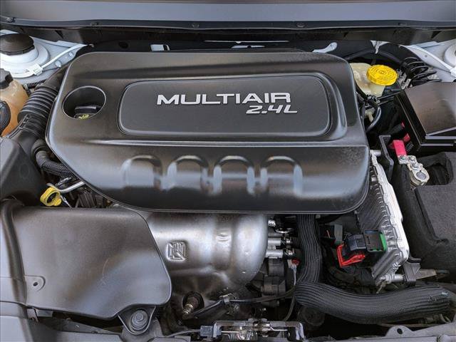Used 2016 Jeep Cherokee Sport AWD/4WD image 21