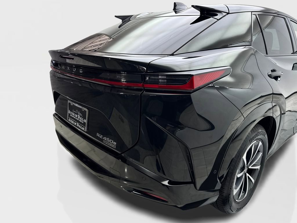 Used 2023 Lexus RZ 450e Premium w/ Technology Package image 18