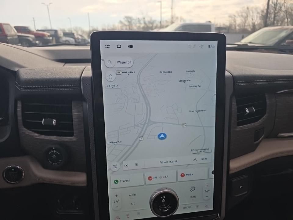 Used 2022 Ford Expedition Max Limited image 14