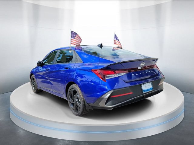 Certified 2026 Hyundai Elantra Sport FWD image 3