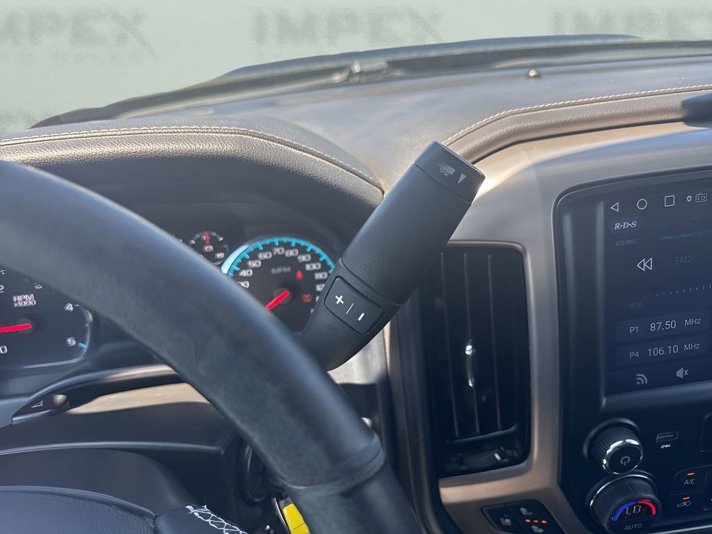 Used 2019 GMC Sierra 2500 Denali w/ Duramax Plus Package AWD/4WD image 18