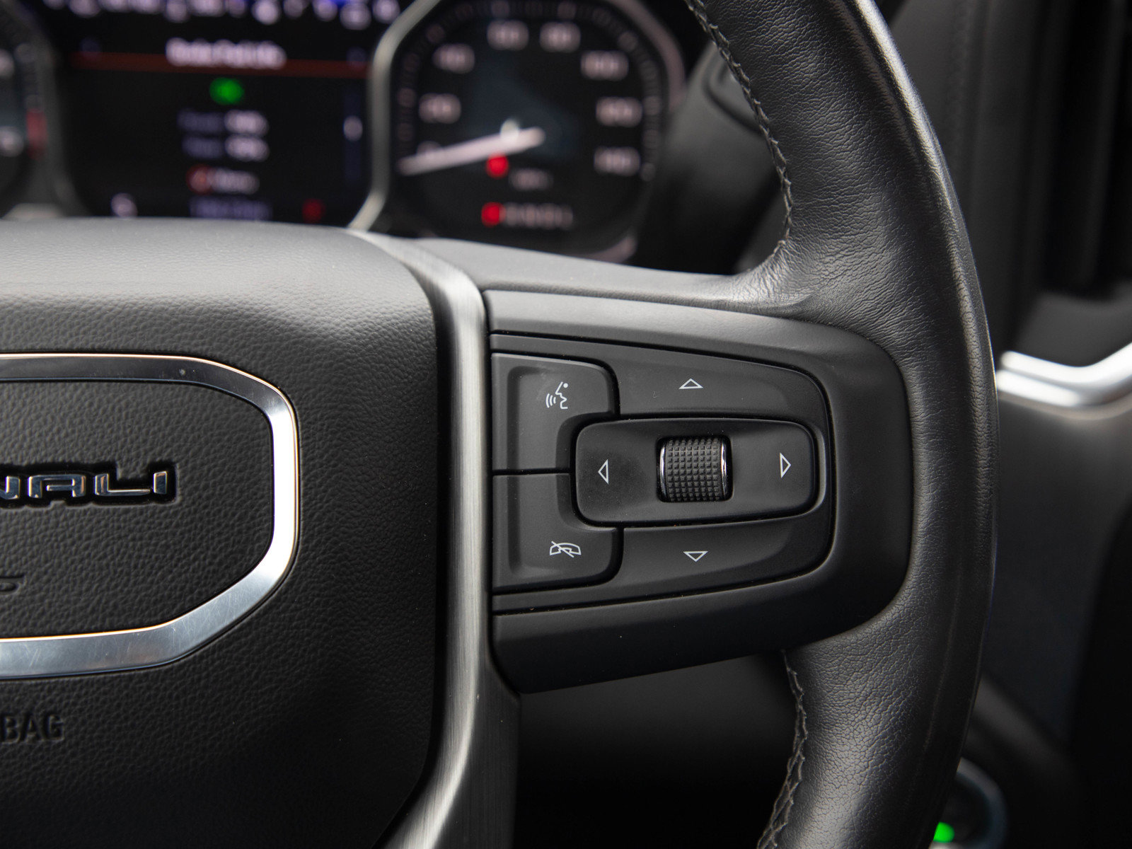 Used 2022 GMC Sierra 3500 Denali w/ Denali Ultimate Package image 25