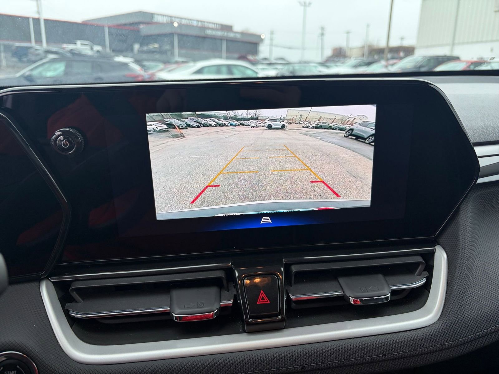 Used 2025 Chevrolet TrailBlazer LT image 22