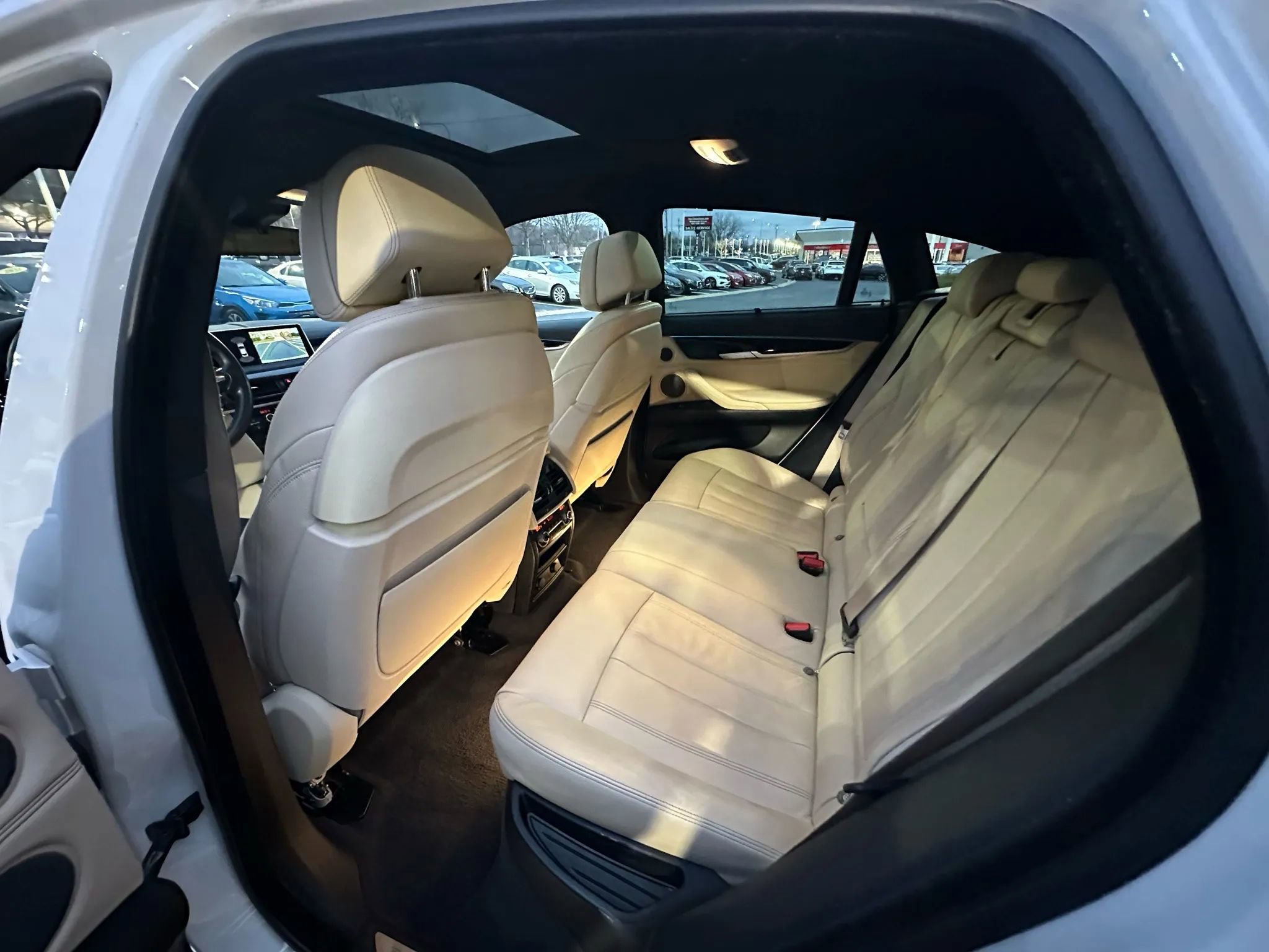 Used 2017 BMW X6 xDrive35i image 30