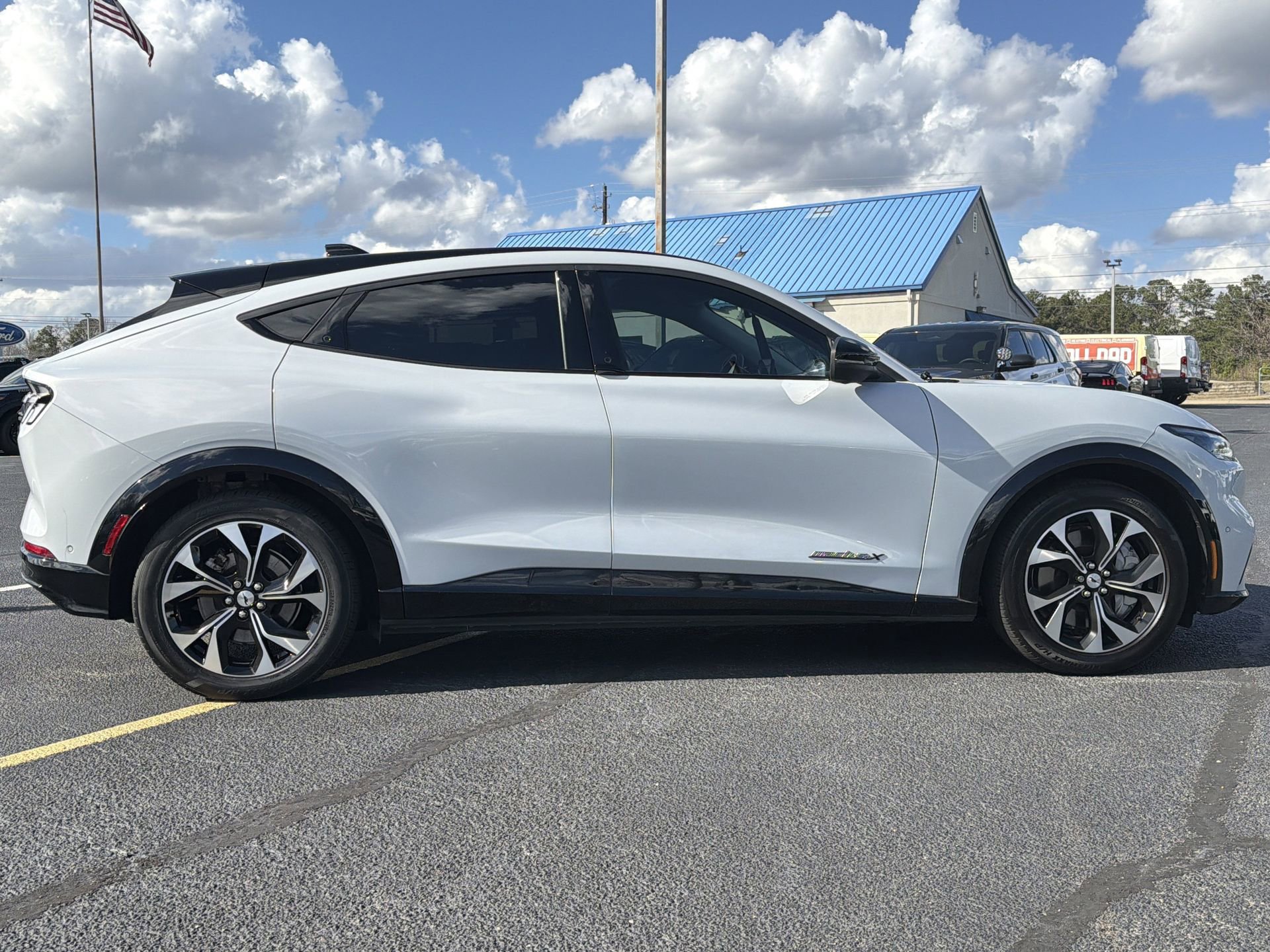 Certified 2021 Ford Mustang Mach-E Premium image 30