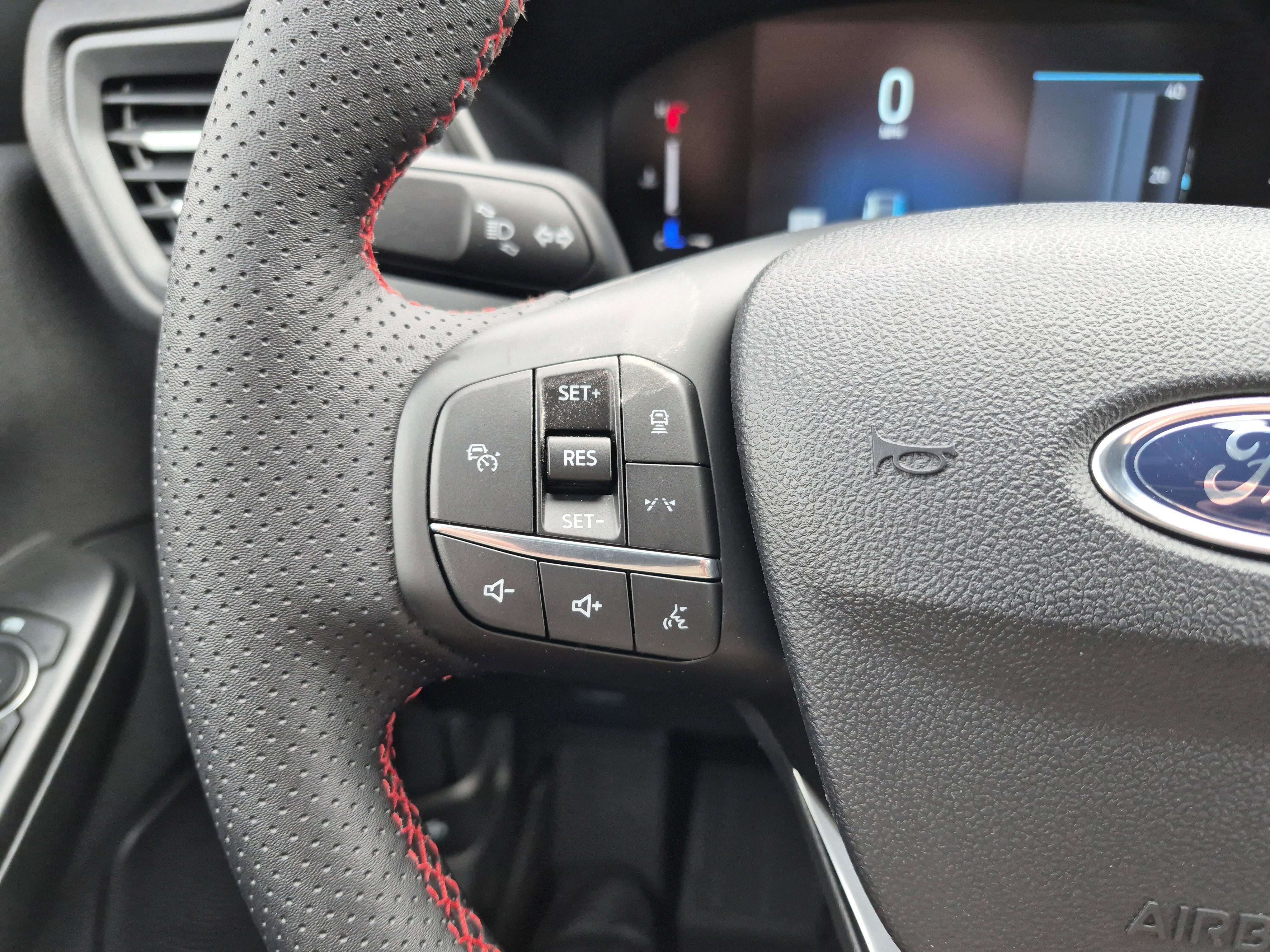 New 2026 Ford Escape ST-Line w/ Tech Pack #1 image 25