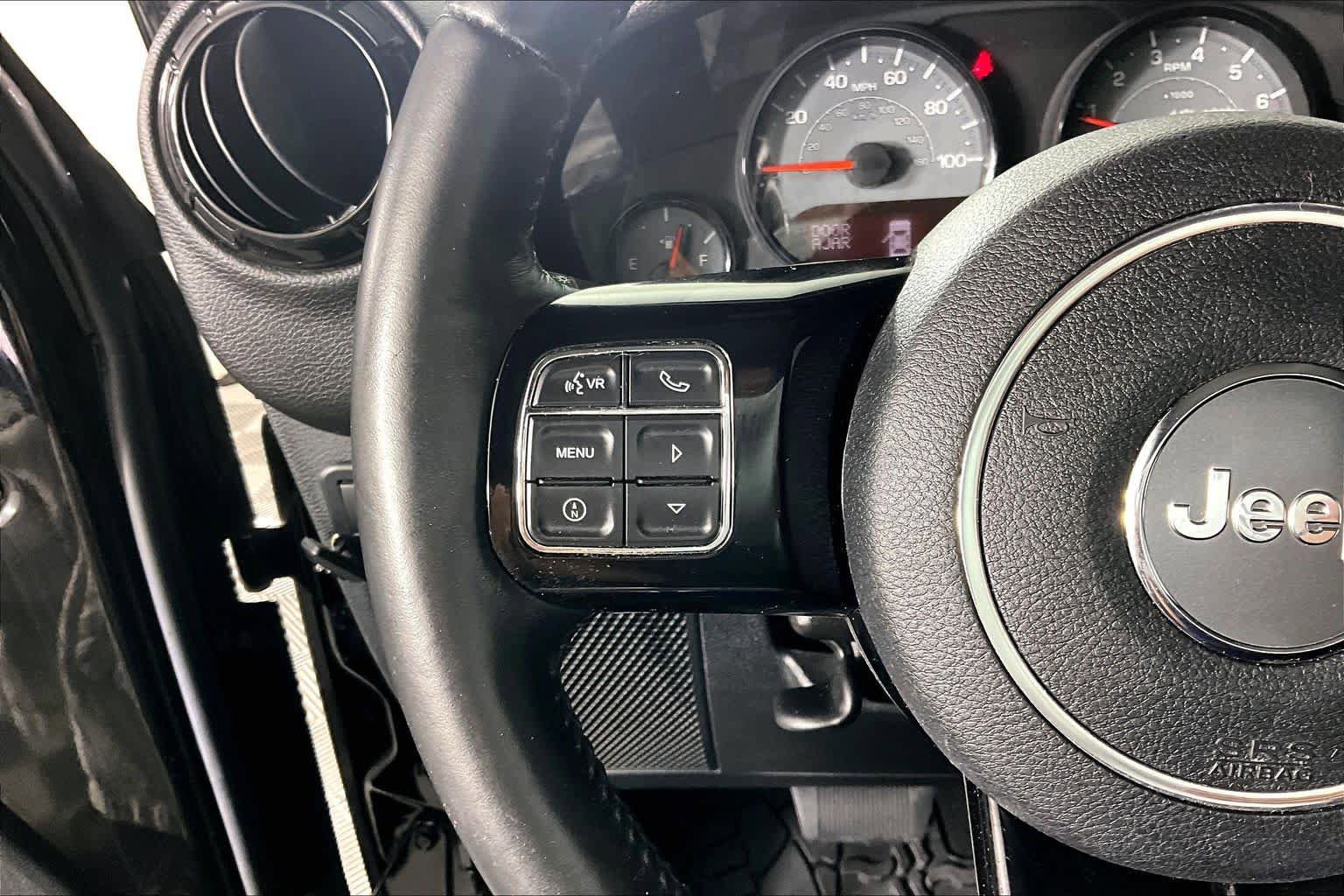 Used 2016 Jeep Wrangler Unlimited Sahara AWD/4WD image 22