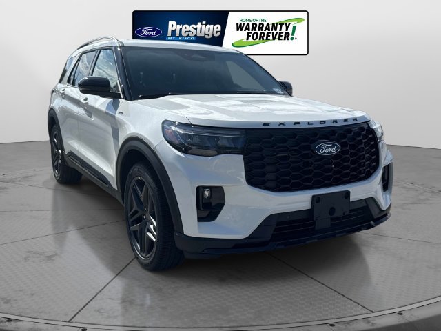 New 2027 Ford Explorer ST-Line w/ ST-Line Street Pack RWD image 1