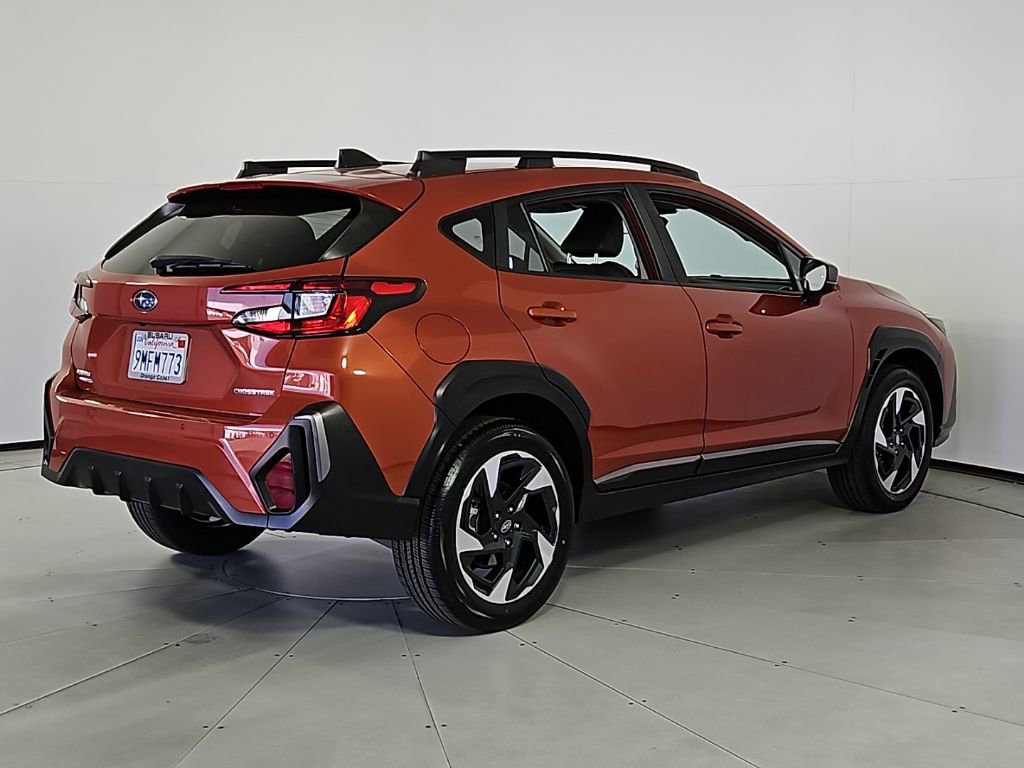 Certified 2024 Subaru Crosstrek 2.5i Limited w/ Crosstrek Mirror Package image 7