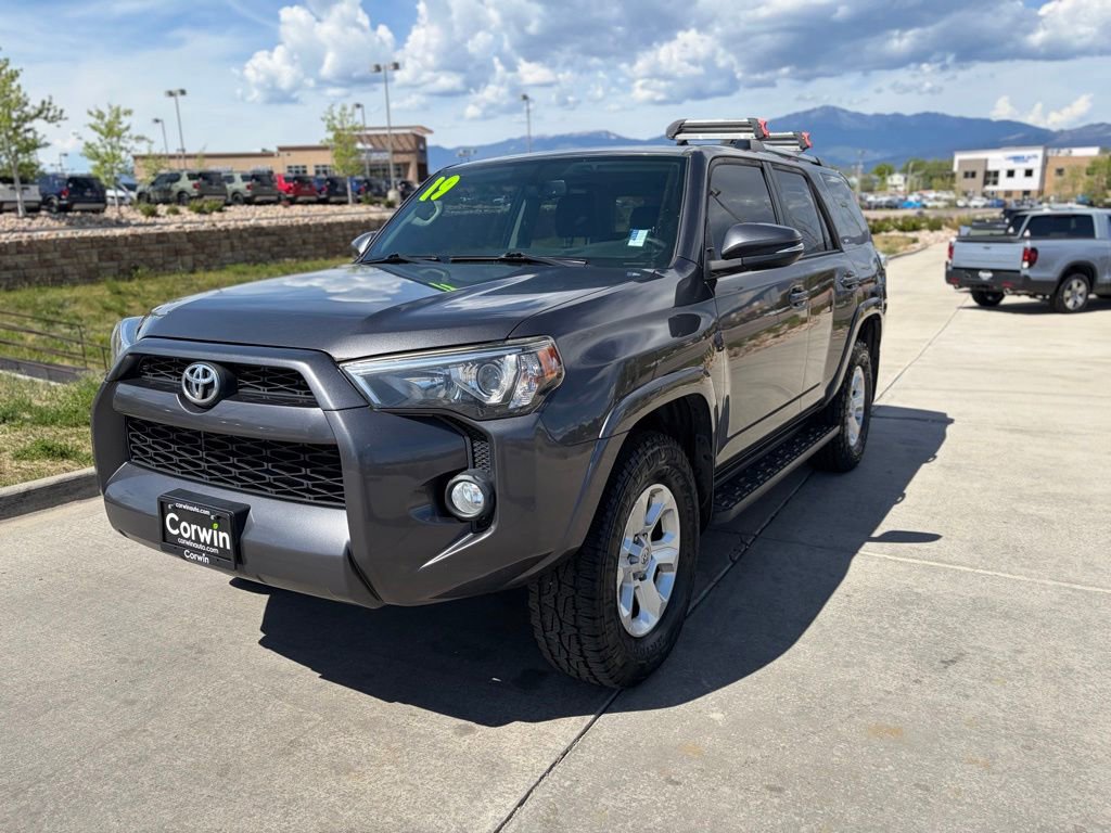 Used 2019 Toyota 4Runner SR5 Premium AWD/4WD image 3