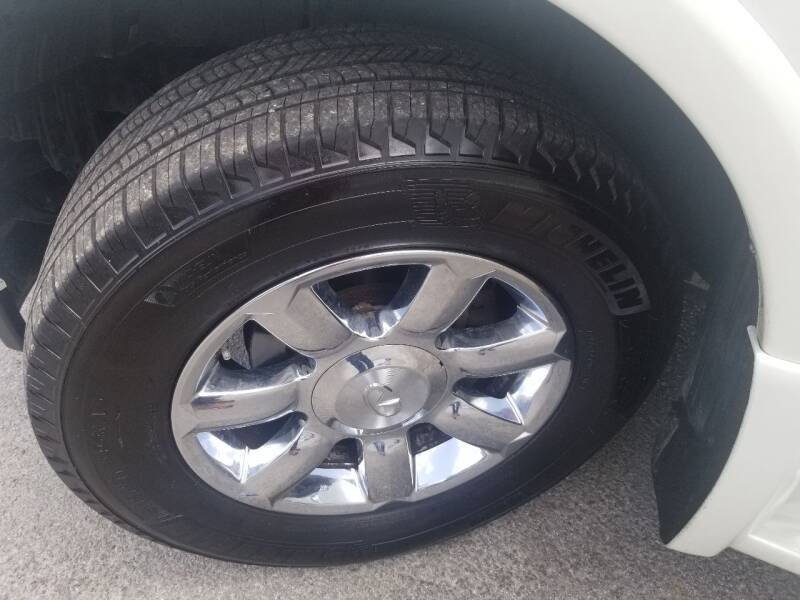 Used 2006 INFINITI QX56 4WD image 30