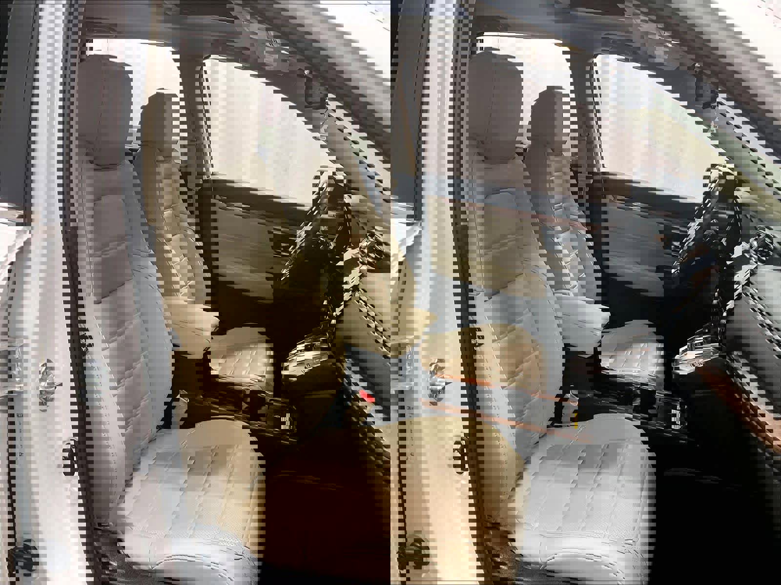 Used 2022 Honda CR-V Touring image 11